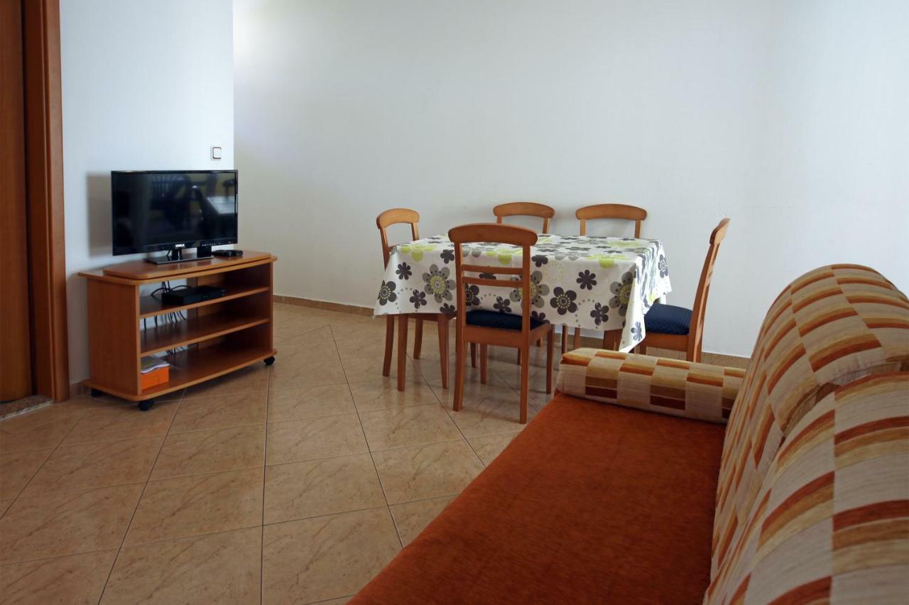 Dalmacia Apartments Срима Екстериор снимка
